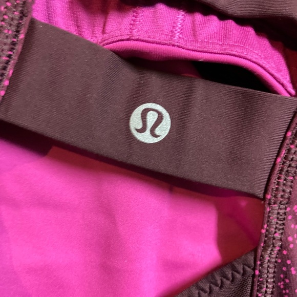 Lululemon Burgundy & Pink Striped Strappy Workout Tank Top Size 8 - Picture 5 of 6